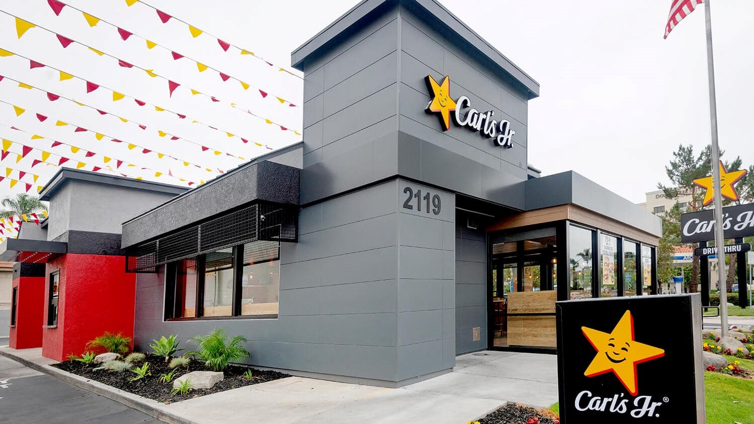 Carl’s Jr Franchise Sales Continue to Fall (2023) Vetted Biz